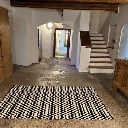 Hotel Chasa Chalavaina Müstair Eksteriør bilde