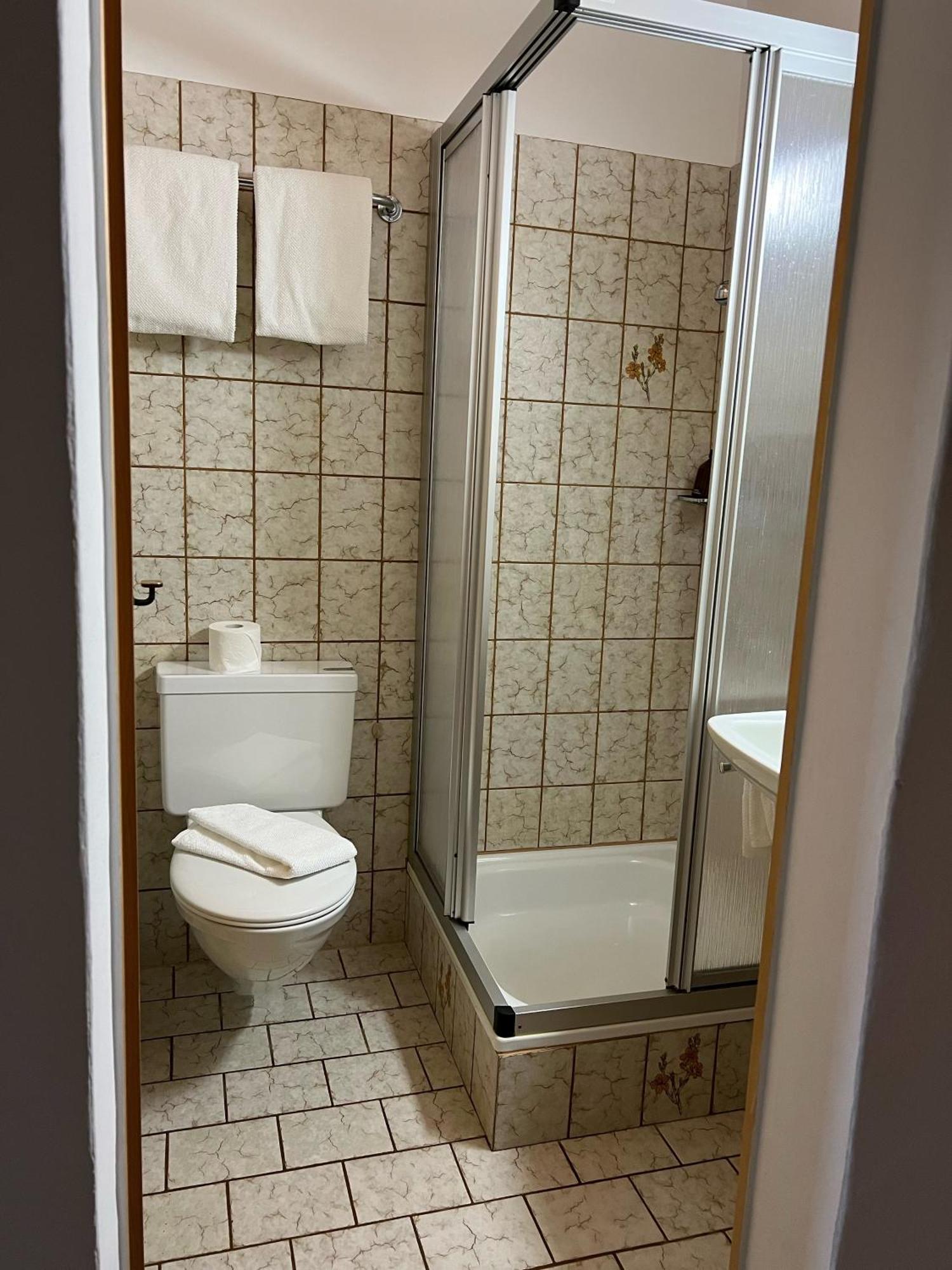 Hotel Chasa Chalavaina Müstair Rom bilde