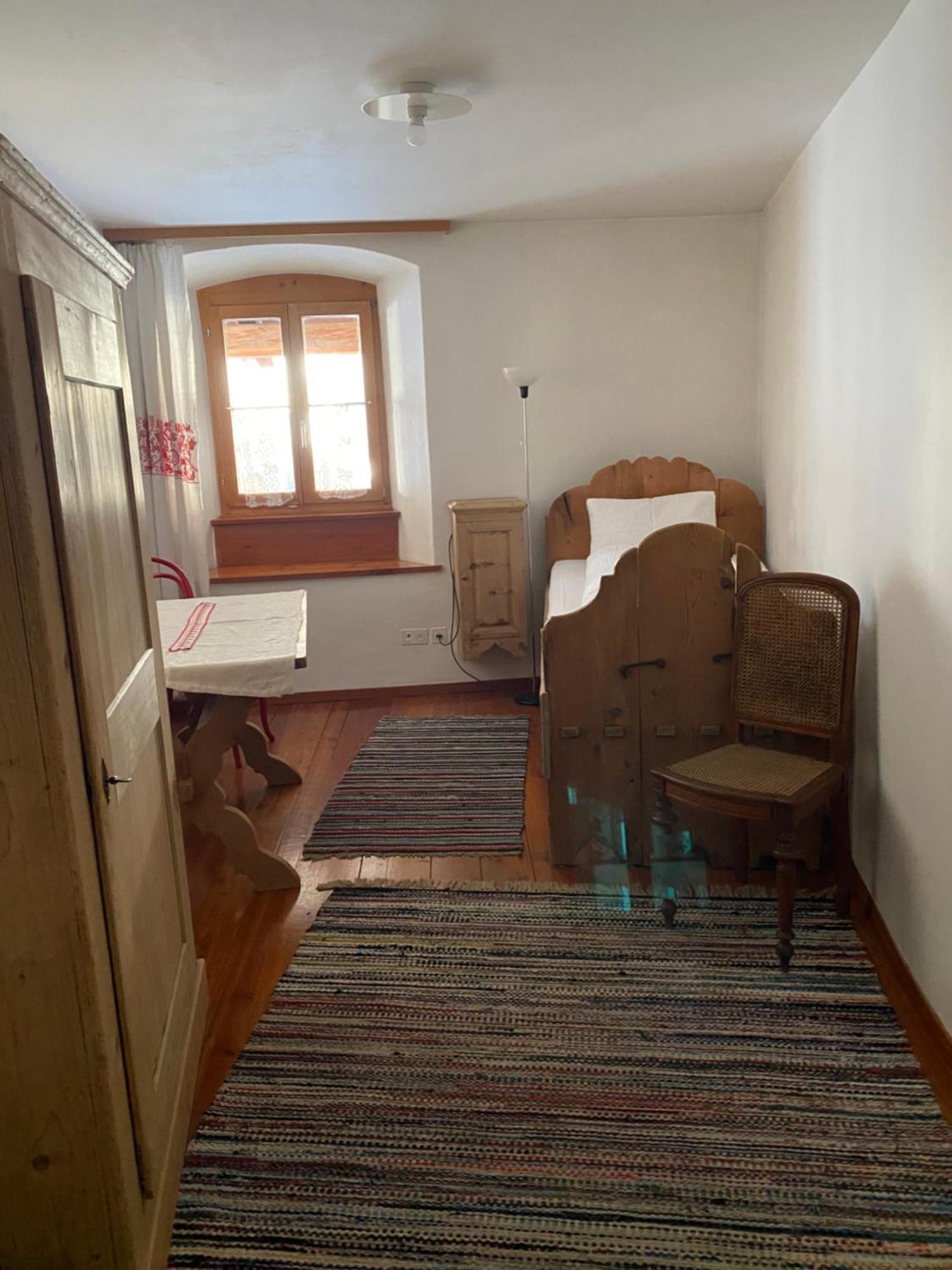 Hotel Chasa Chalavaina Müstair Rom bilde